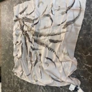 MAXMARA GIESHA 100% SILK SCARF BRAND NEW WITH TAGS